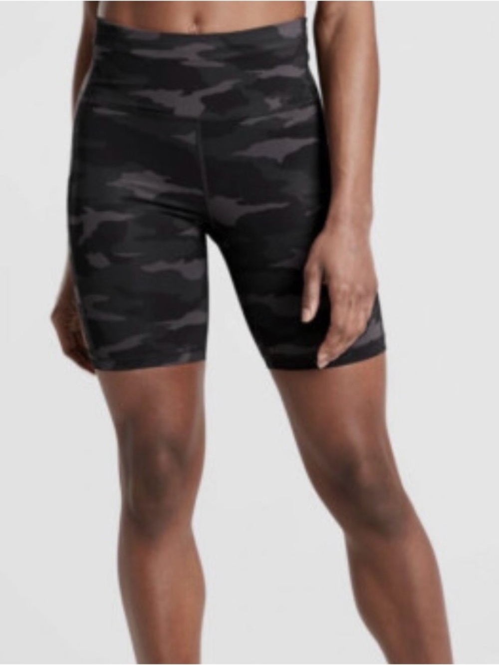 Athleta Ultimate Stash Pocket Camo 7” Shorts